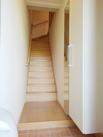 オークス　レジデンスの玄関|落ち着いた玄関です