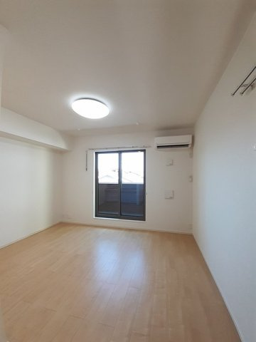 ポニート　カノンの居間・リビング|ゆったり過ごせる居間です