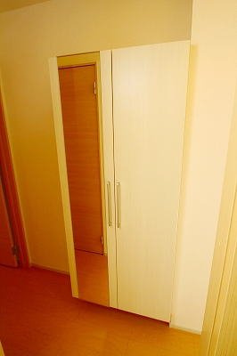 ラベンダーハイツの玄関|ゆったりとした玄関です