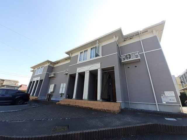 菊池郡菊陽町大字津久礼のアパート