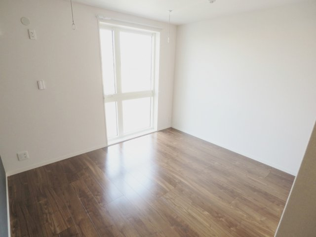 レジデンス西原べレオの寝室