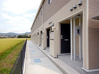 【玄関】 | レオパレス日開野 | 備品や設備仕様は号室等により異なります現地をご確認下さい。