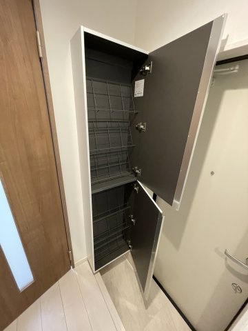 ウェルネスコート柿生の収納|同年同施工参考写真