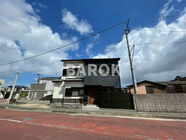 次郎丸2丁目貸家の外観