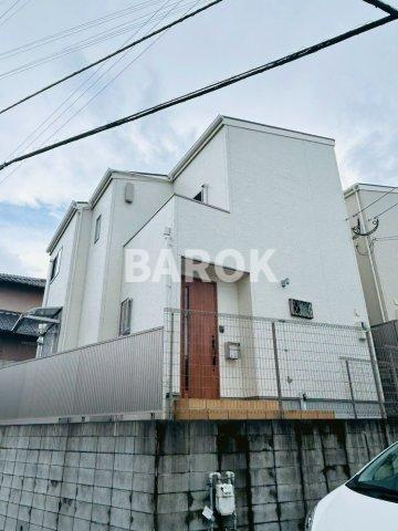 ツインカーサ城南の外観