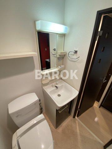 ORIENT №72HARBOR EAST TOWERの洗面所