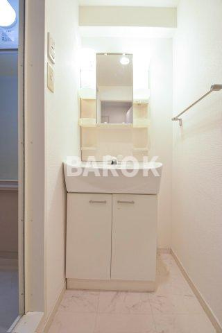 レキシントン・スクエア白金の洗面所