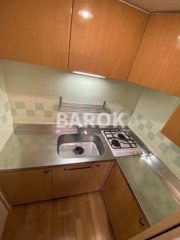 エステートモア薬院通りのキッチン