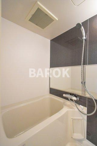 エンクレスト香椎の浴室