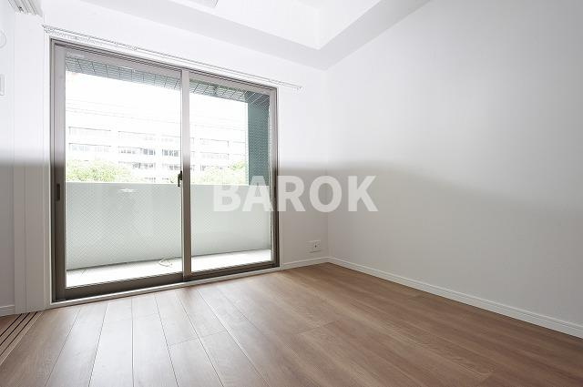 エンクレスト県庁前のバルコニー