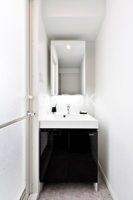 エンクレスト県庁前の洗面所