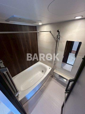 オーヴィジョン白木原駅の浴室