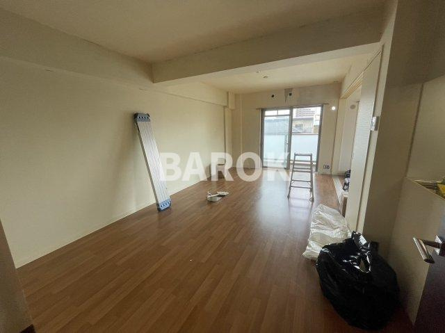 ミサ・リザイアの居間・リビング