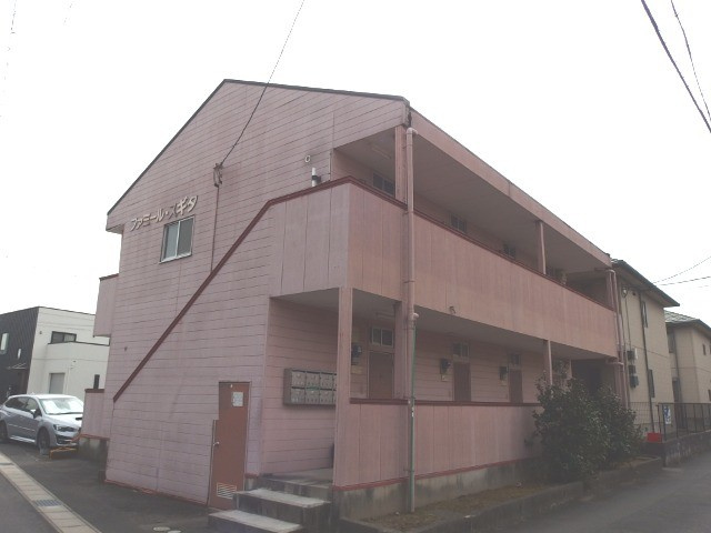 ファミールスギタの外観