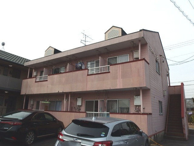 ファミールスギタの外観