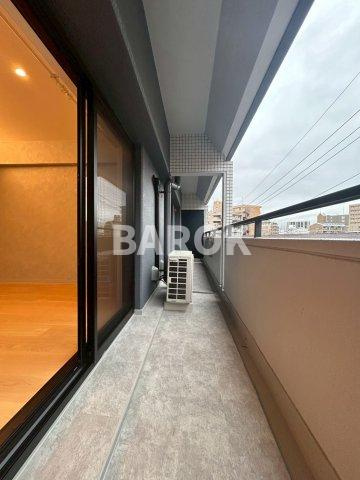 Re+Nudgeone.大橋のバルコニー