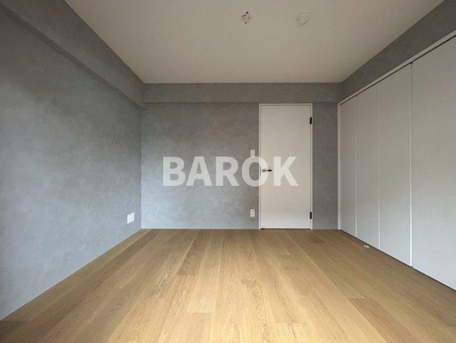 Re+Nudgeone.大橋の内装