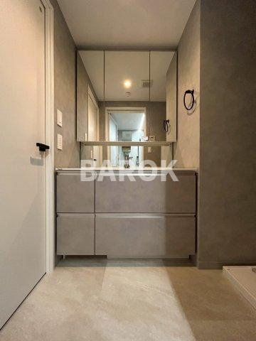 Re+Nudgeone.大橋の洗面所