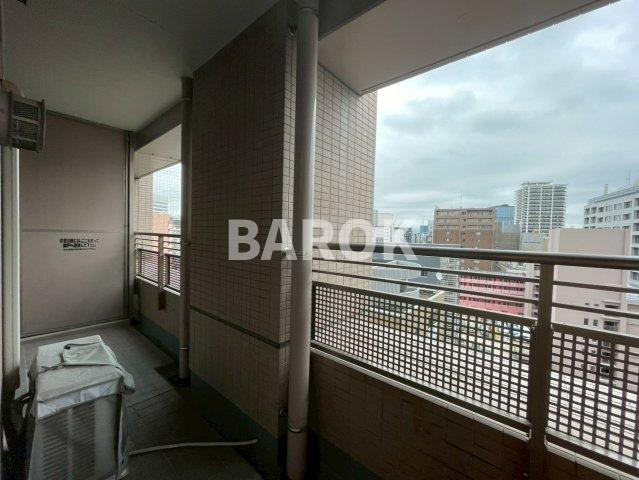 コアマンション大手門タワーのバルコニー