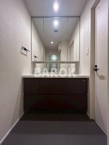 サンリベラ・プライム天神大名レジデンスの洗面所