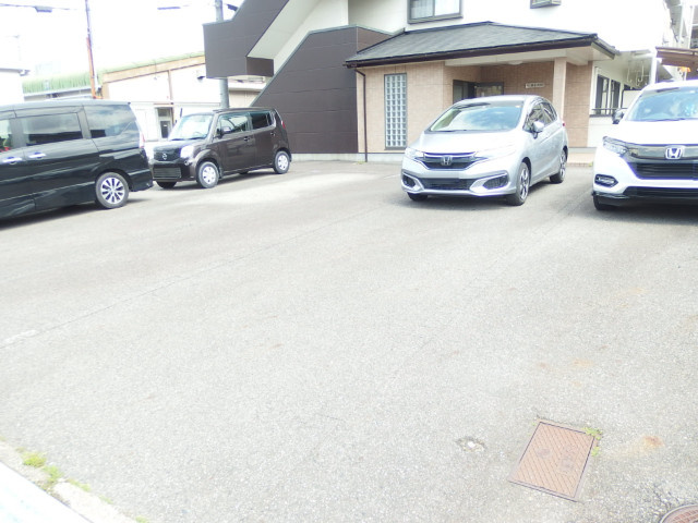 Ｍあしたばの駐車場