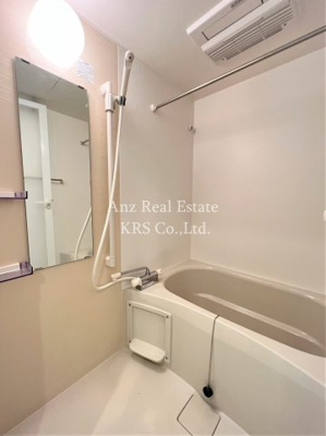 【浴室】 | グランロード立売堀 | 浴室乾燥機は湿気を排しカビ防止に大活躍！