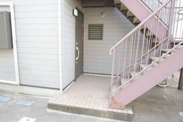 パインホームズ多摩川Ⅲのエントランス