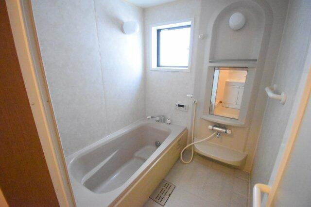 パインホームズ多摩川Ⅲの浴室