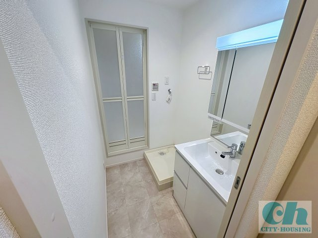 天寿2nd 401号室の洗面所