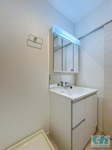 天寿2nd 401号室の独立洗面台