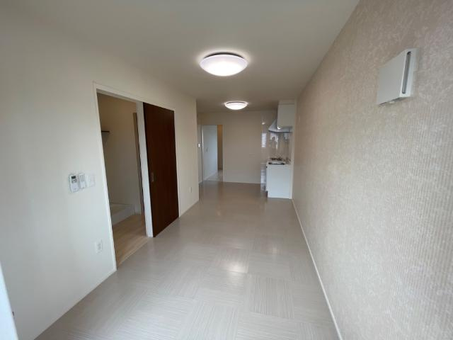 アンソレイユの居間・リビング|リビング