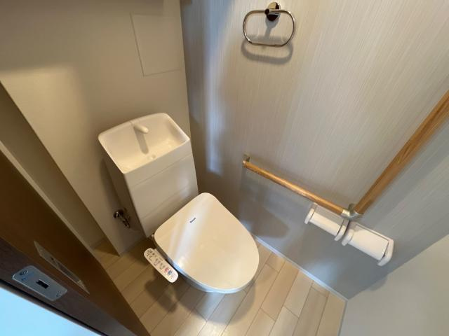 アンソレイユのトイレ|シャワー付トイレ