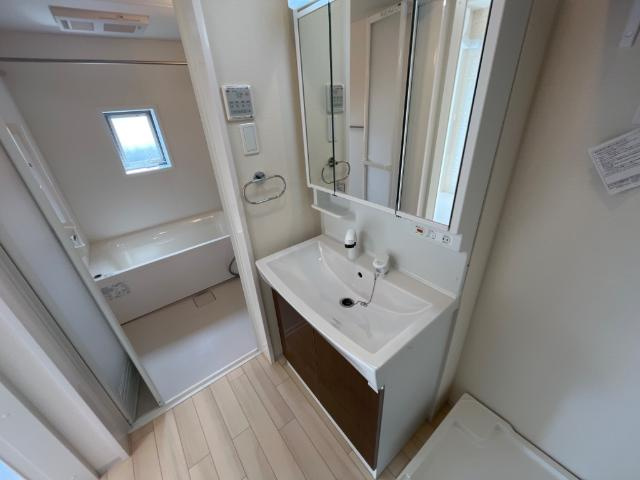 アンソレイユの洗面所|洗髪洗面化粧台