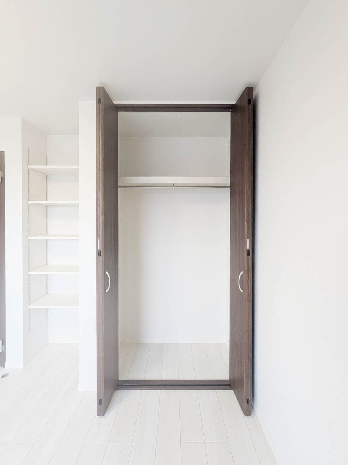 プルメリア・指扇の収納|たっぷりとした収納スペースです