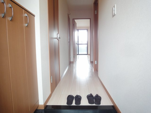 コンフォートの内装|廊下