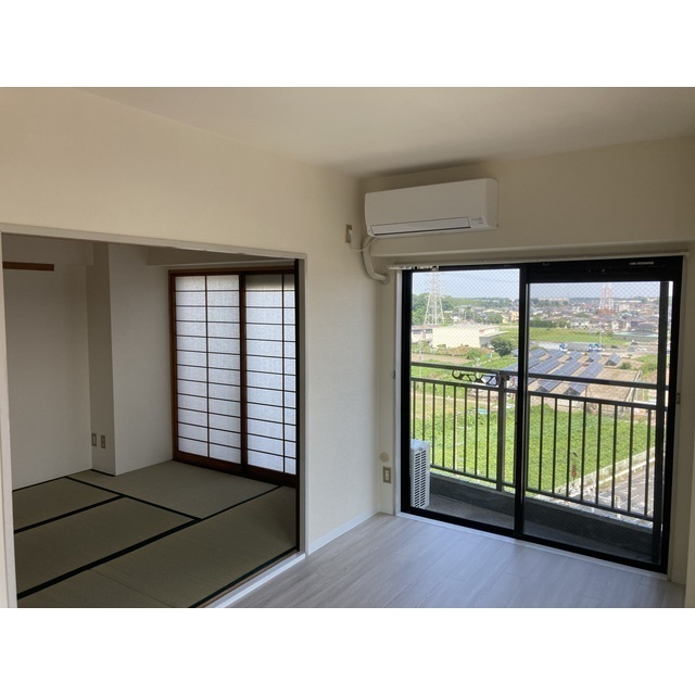 パークビュー北本の居間・リビング|ゆったり過ごせる居間です