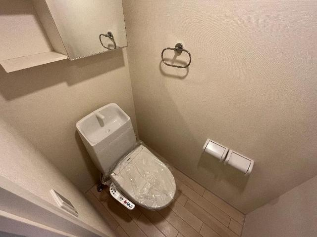 ルオント　ヴァロのトイレ|シャワー付トイレ