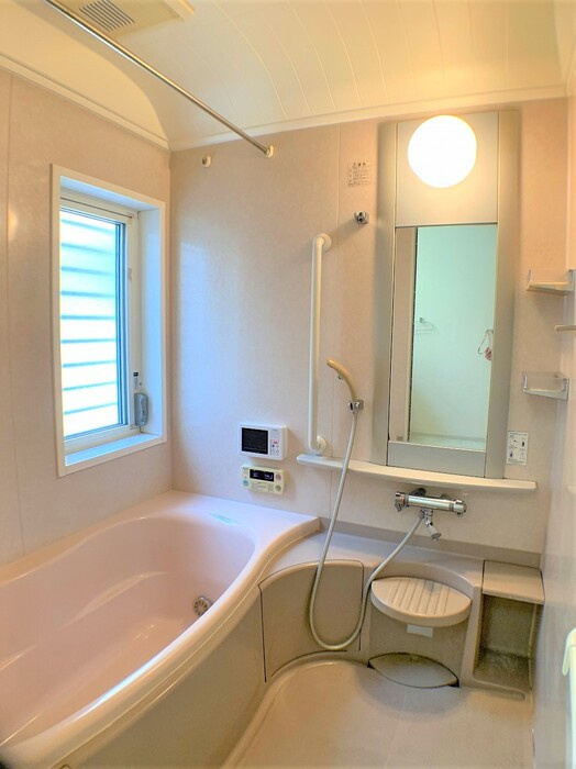 上田戸建借家の浴室