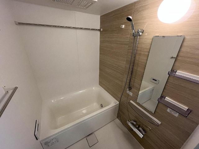 仮）西金野井アパート新築工事の浴室|ユニットバス（イメージ）