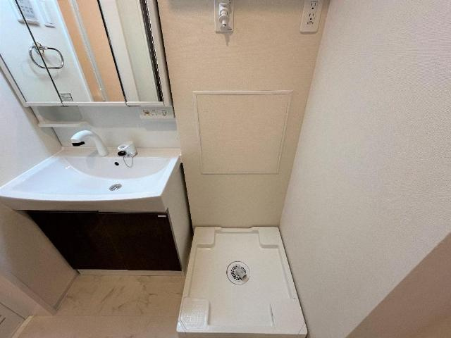 仮）西金野井アパート新築工事の洗面所|洗面（イメージ）