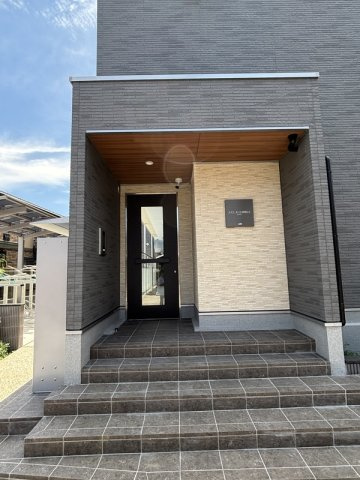 リブリ・さいたま新都心Ⅱのエントランス|建物の内部です