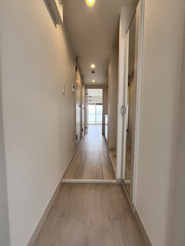 リブリ・さいたま新都心Ⅱの玄関|明るい玄関です