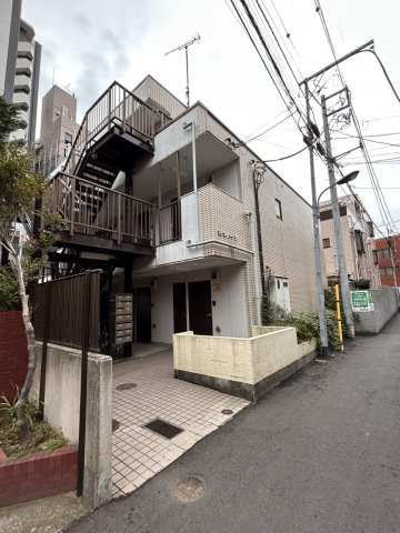 鈴木ハイツの外観