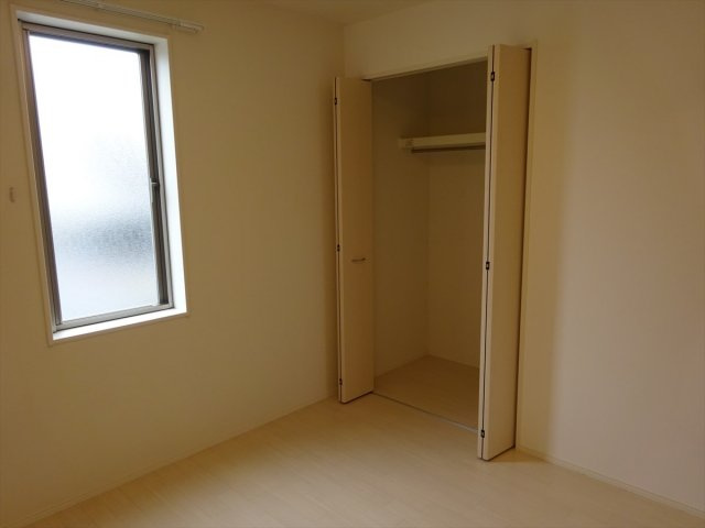 メゾン ラフィネＢ棟の収納