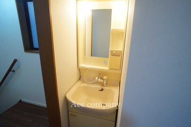 【独立洗面台】 | 八尾市本町3丁目 | 2階の洗面台です。