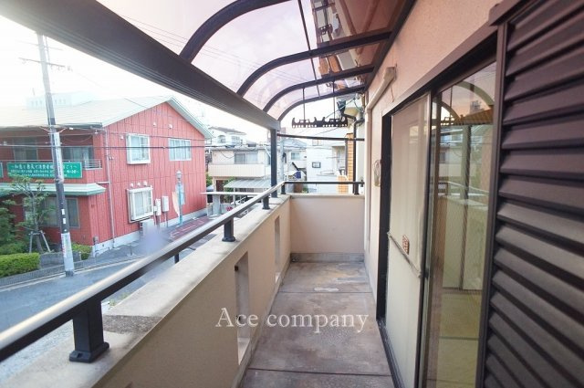 【バルコニー】 | 八尾市本町3丁目 | 西側のバルコニー☆雨除けテラス屋根付きです☆