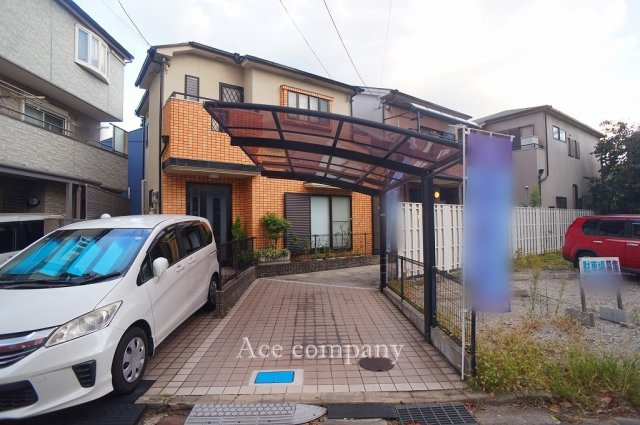 【駐車場】 | 八尾市本町3丁目 | 駐車スペース：1台分カーポート付きです☆
