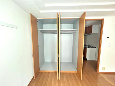 【収納】 | メゾンセレニティー | 洋室