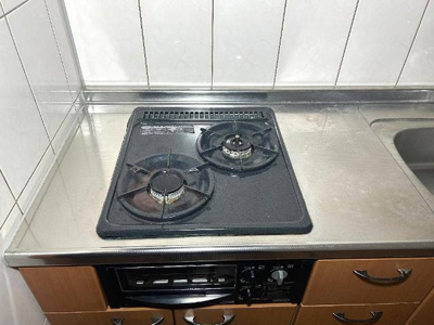 【キッチン】 | メゾンセレニティー | ２口コンログリル付き