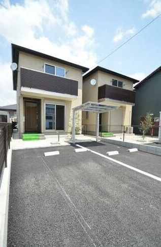 中川区荒子四丁目戸建賃貸の駐車場